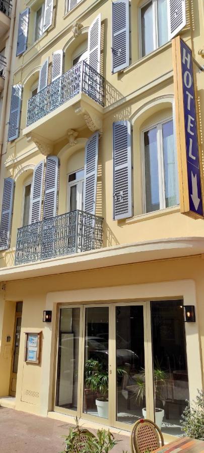 Nouvel Hotel Saint-Raphaël Exteriör bild